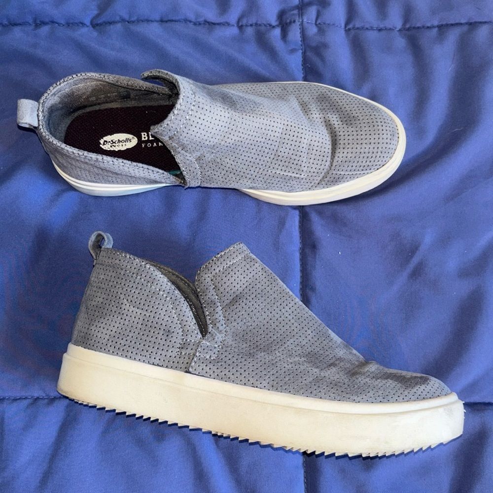 Dr. Scholls Wanderate Faux Suede Sneakers - size 7